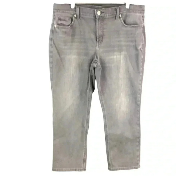 Old Navy Boyfriend Mid Rise Jeans‎ Ankle Length (Size 14) - Picture 1 of 2